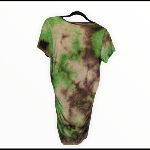 🔴Multi Color Top- Size S - Picture 2 of 4